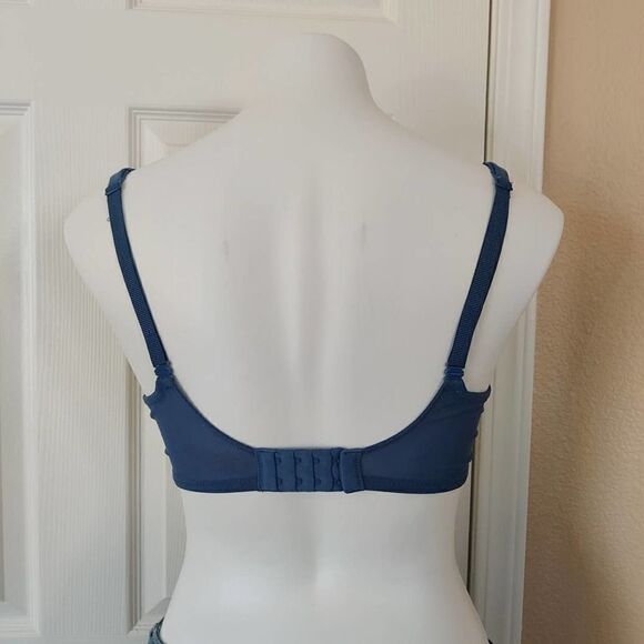 Victoria's Secret Body By Victoria Lined Demi blue lace overlay bra 32DDD - Picture 8 of 8